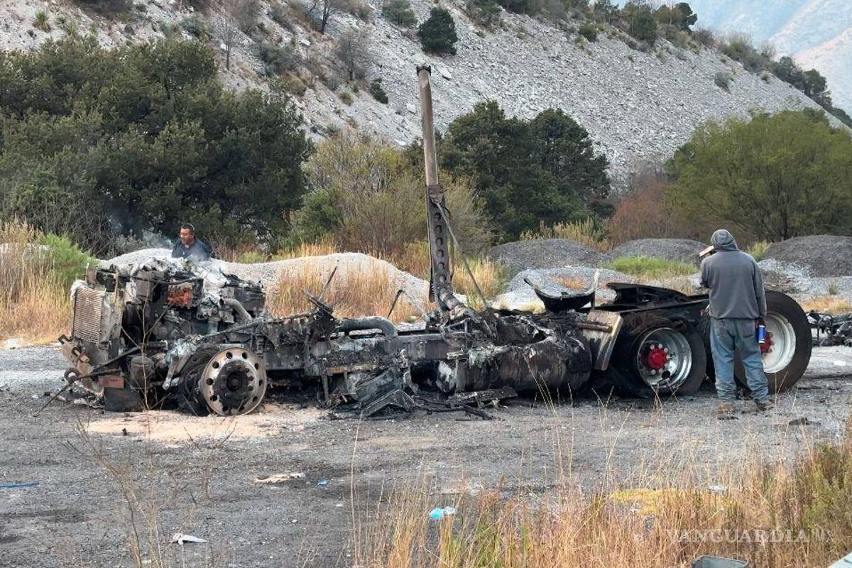 Incendio de tráiler afecta circulación en tramo Saltillo-Los Chorros