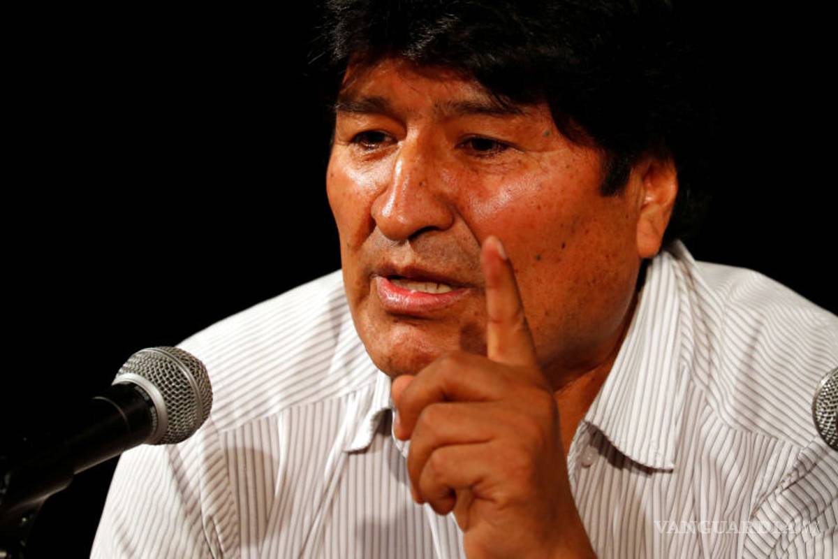 Evo Morales lamenta insultos contra AMLO y México