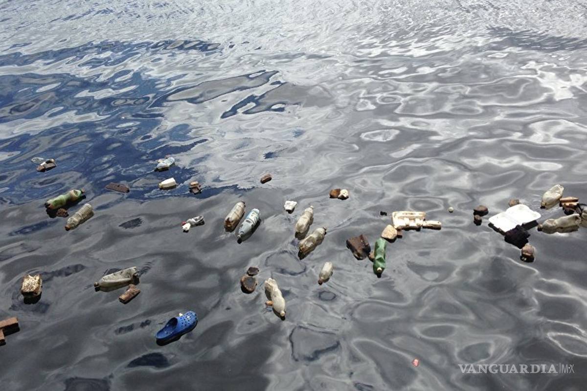 Aire de océanos, altamente contaminado