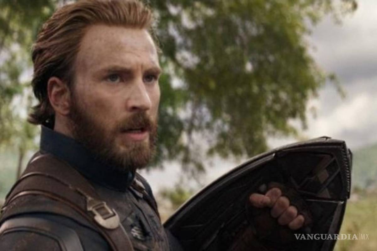 ¡Chris Evans está en México!: Captan al actor en una playa mexicana