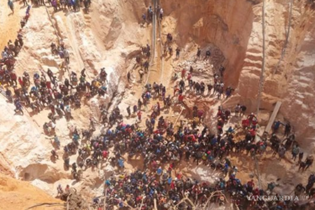 Resultaron 30 muertos y más de 100 obreros atrapados por derrumbe de mina en Venezuela (videos)