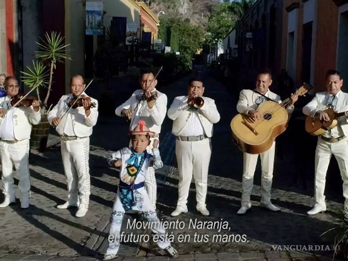 $!Yuawi y su 'Movimiento Naranja' regresan en mariachi, cumbia y hasta reggeatón