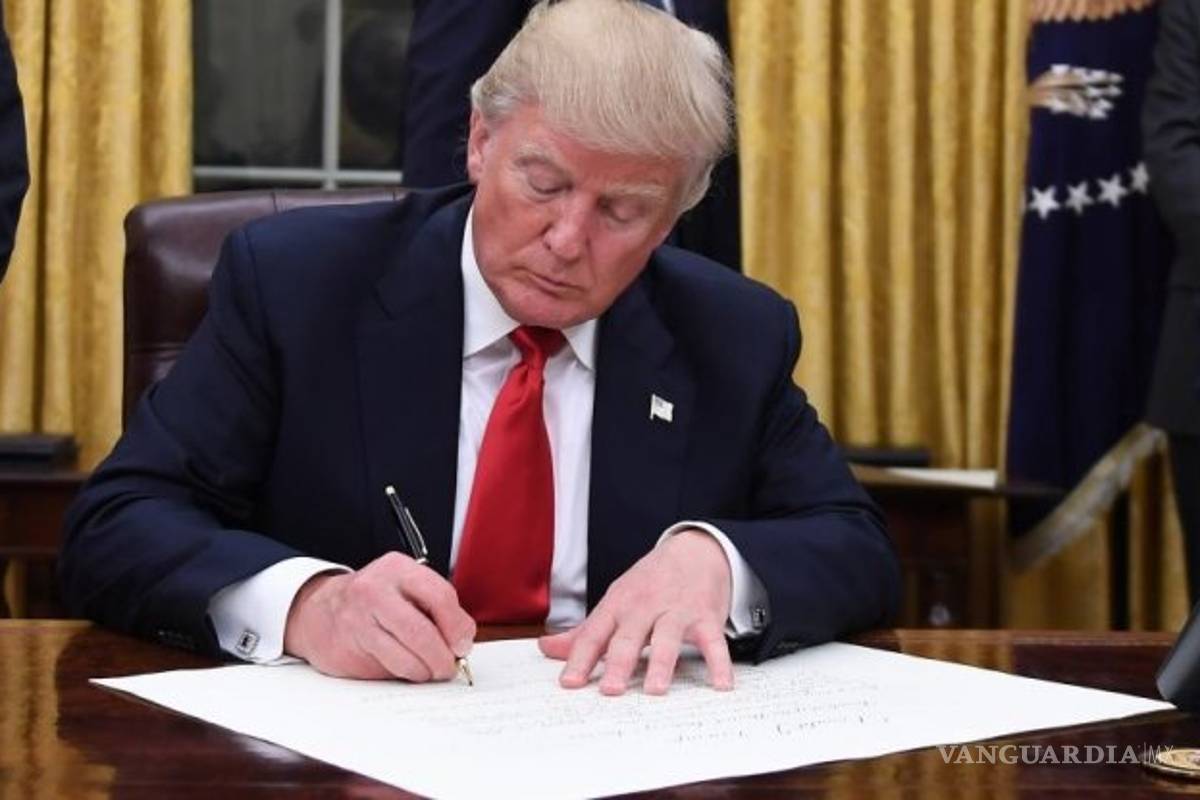 Donald Trump firma acuerdo que pone fin al cierre de gobierno en Estados Unidos