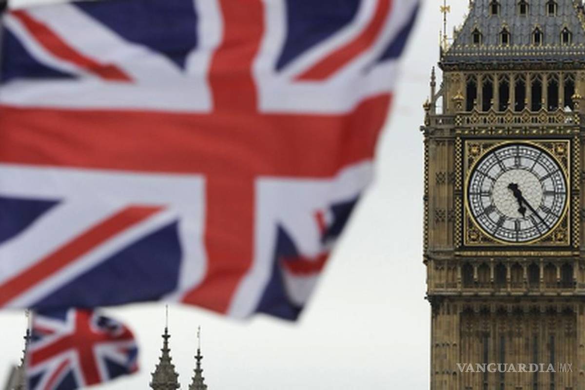 Sufre Reino Unido peor caída de PIB en Europa