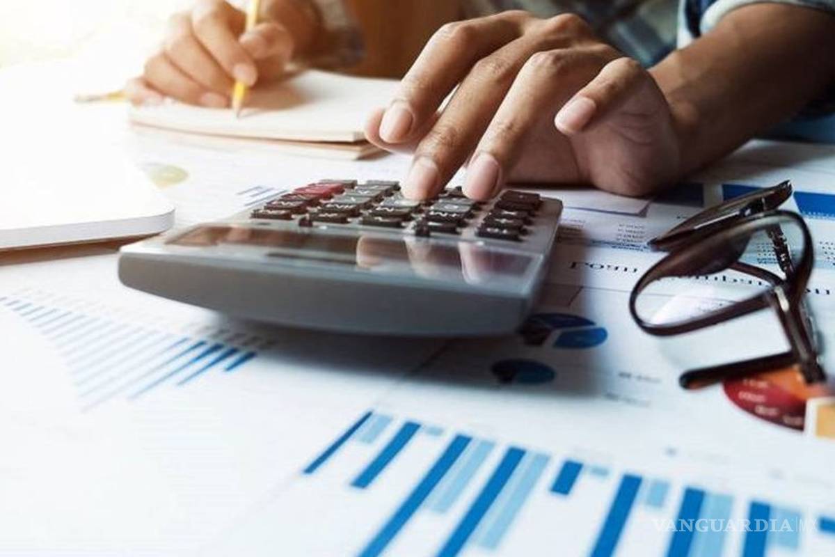 Buscan grupos de poder bloquear ley antifactura: SHCP