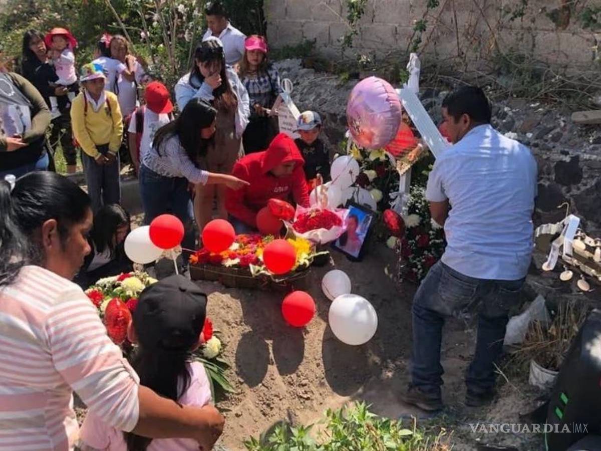 $!Recuerdan a Norma Lizbeth y celebran sus XV años