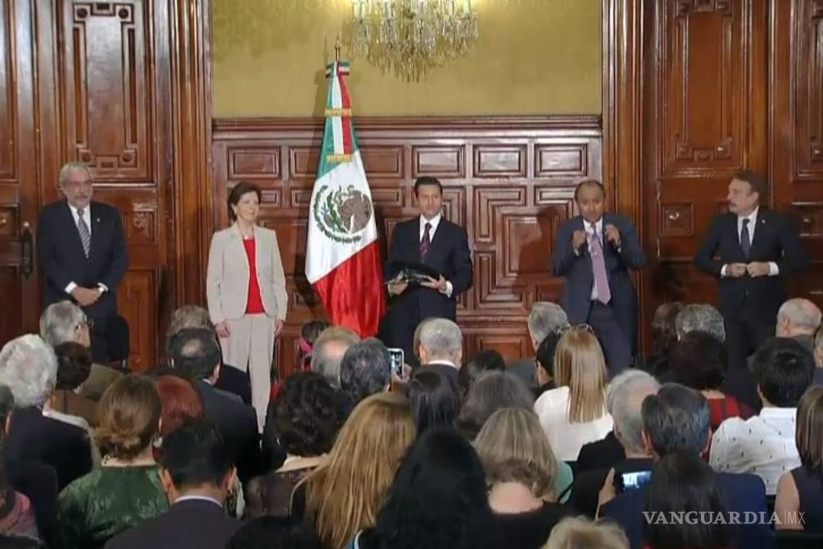 En agosto se aplicarán nuevos planes de estudio en preescolar y primaria: Peña Nieto