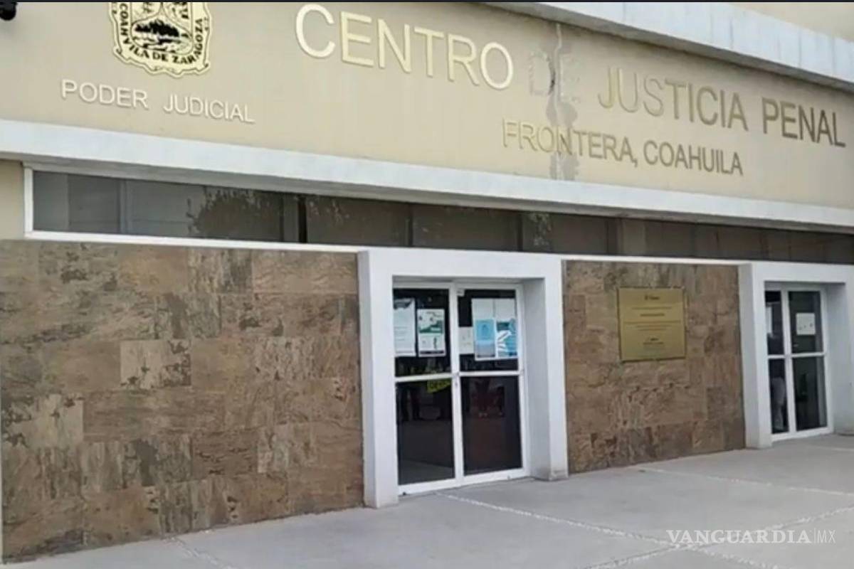 Sale libre Hilda “N”, camarera acusada de robo en Monclova; juez le otorga brazalete