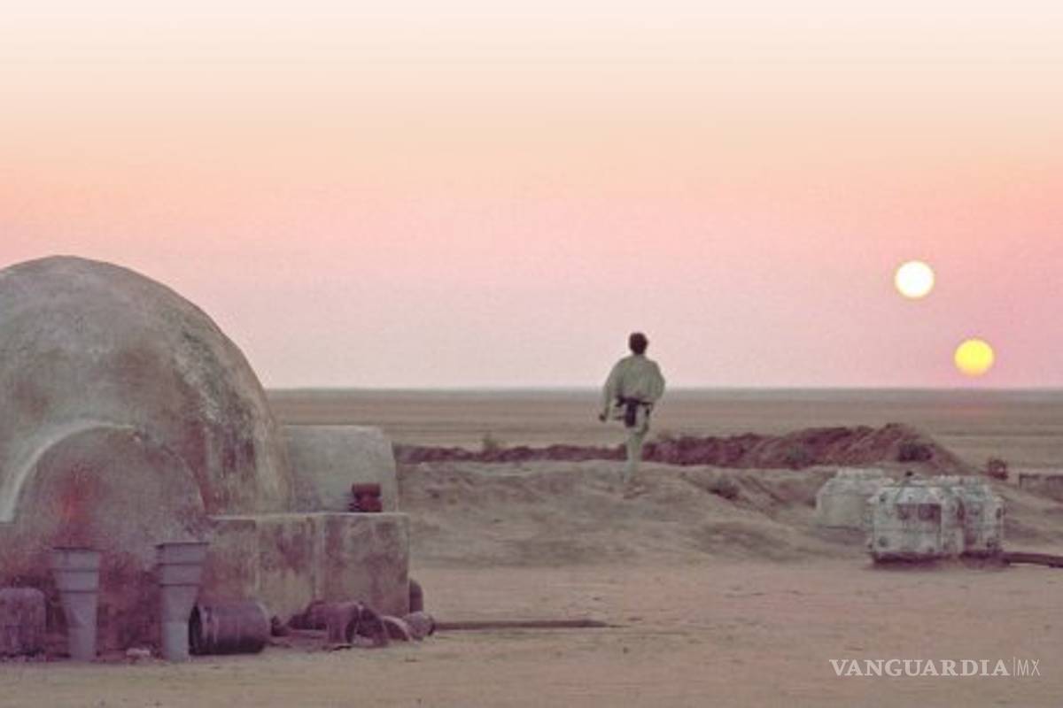 Como en Star Wars: Hallan planeta que gira alrededor de dos soles