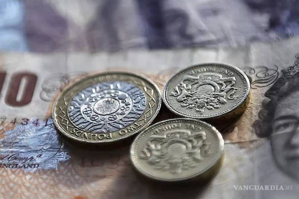 Libra pierde valor por suspensión de voto sobre ‘Brexit’