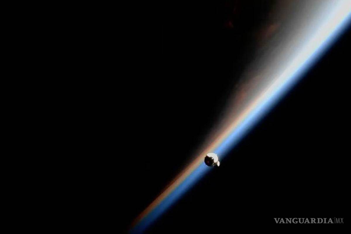 Arriba con éxito la Cápsula Dragón a la Estación Espacial con víveres y material científico