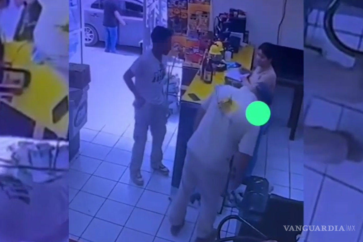 Captan cámaras robo de celular en expendio de Parras; ladrón lo devuelve al día siguiente (video)
