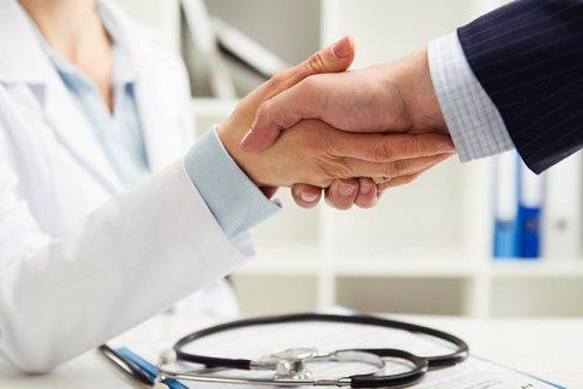 Insuficientes, recursos federales para contratar médicos en Coahuila