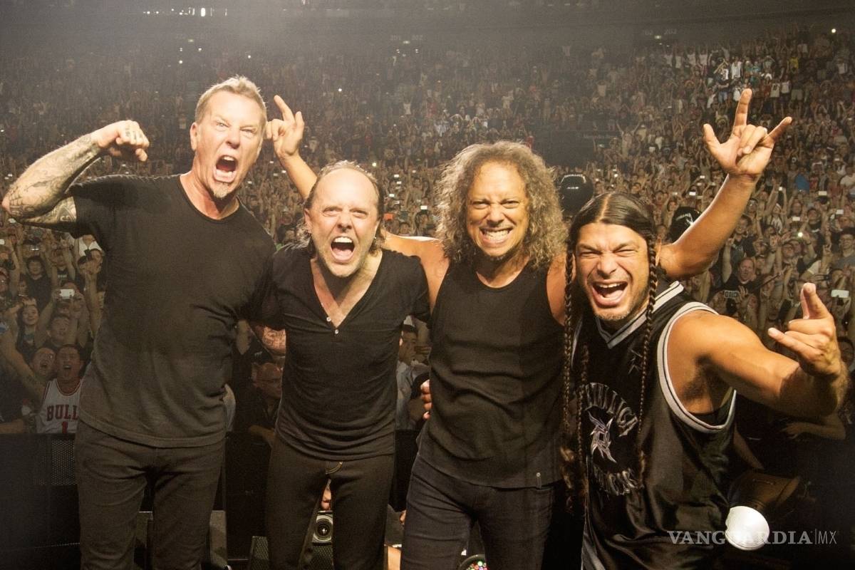 Metallica presenta su nueva canción “Moth Into Flame”