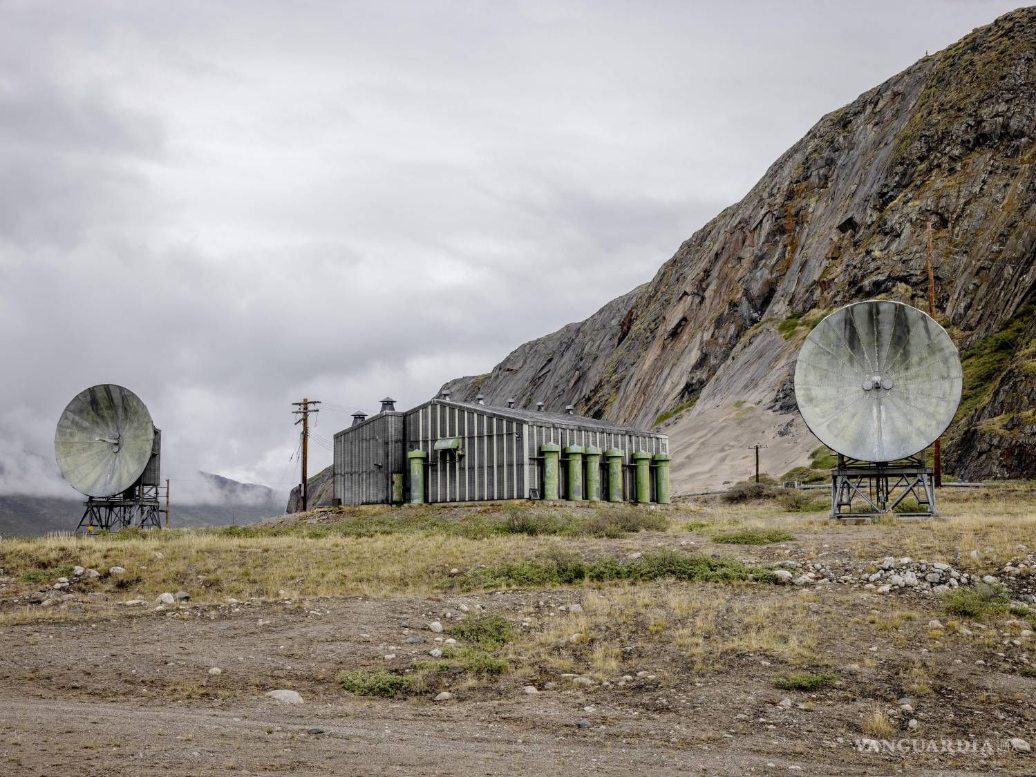 $!Huellas de la presencia militar: restos de una de las más de diez bases que Estados Unidos operó en Groenlandia durante el siglo XX.
