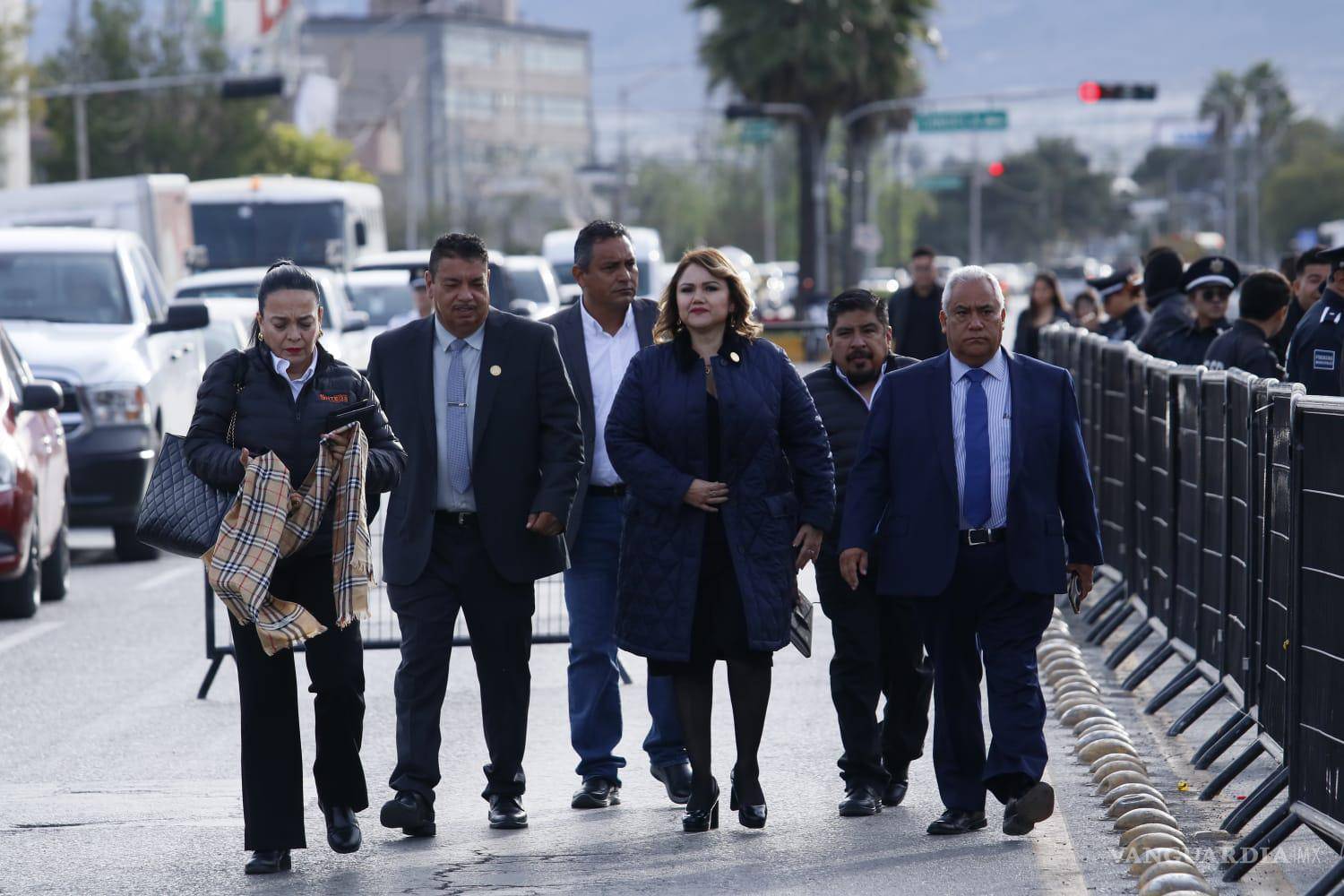 $!Funcionarios públicos acudieron a la toma de protesta de Manolo Jiménez.