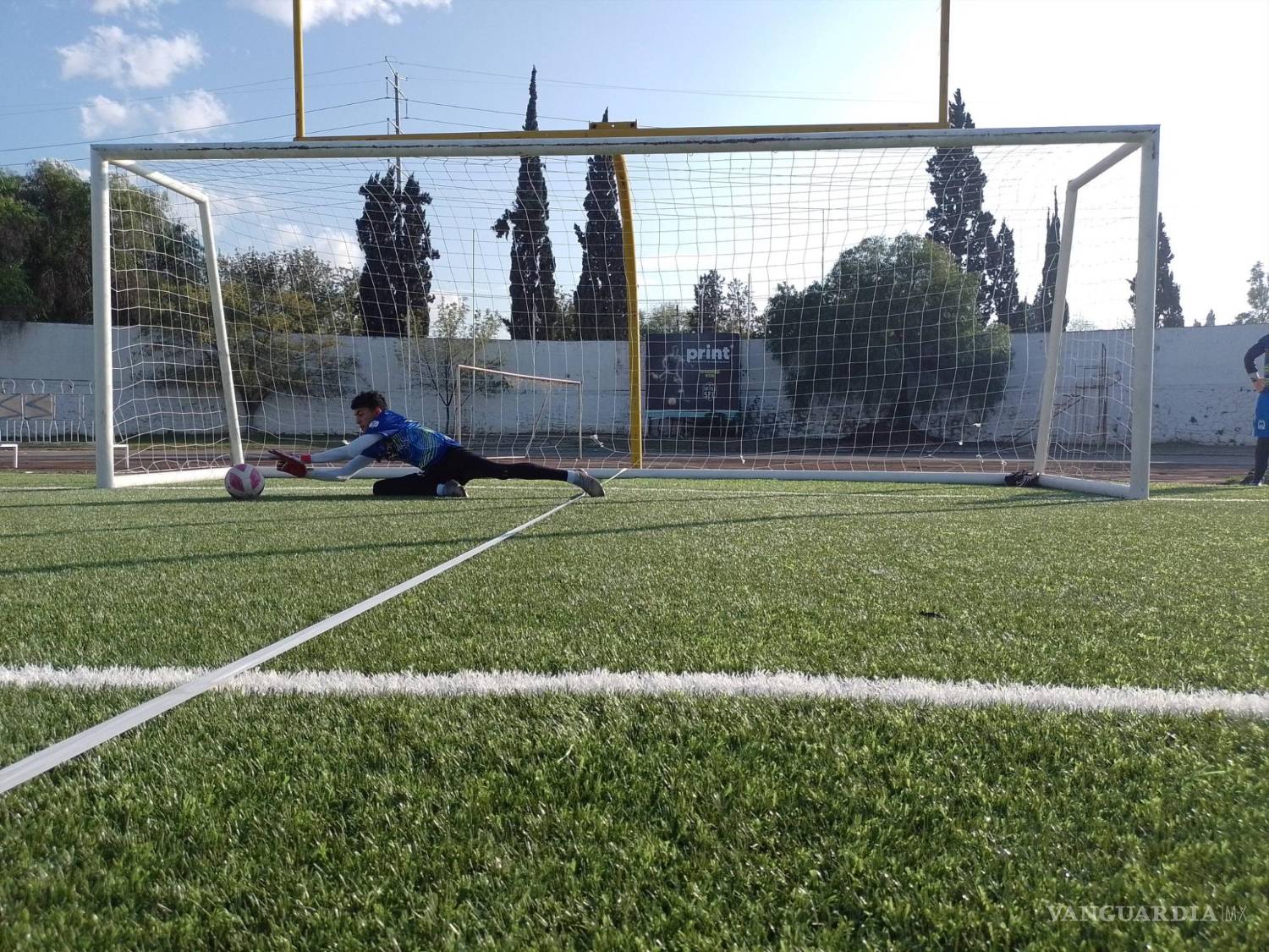 $!Los emplumados arrancaron la campaña con mucho ímpetu.