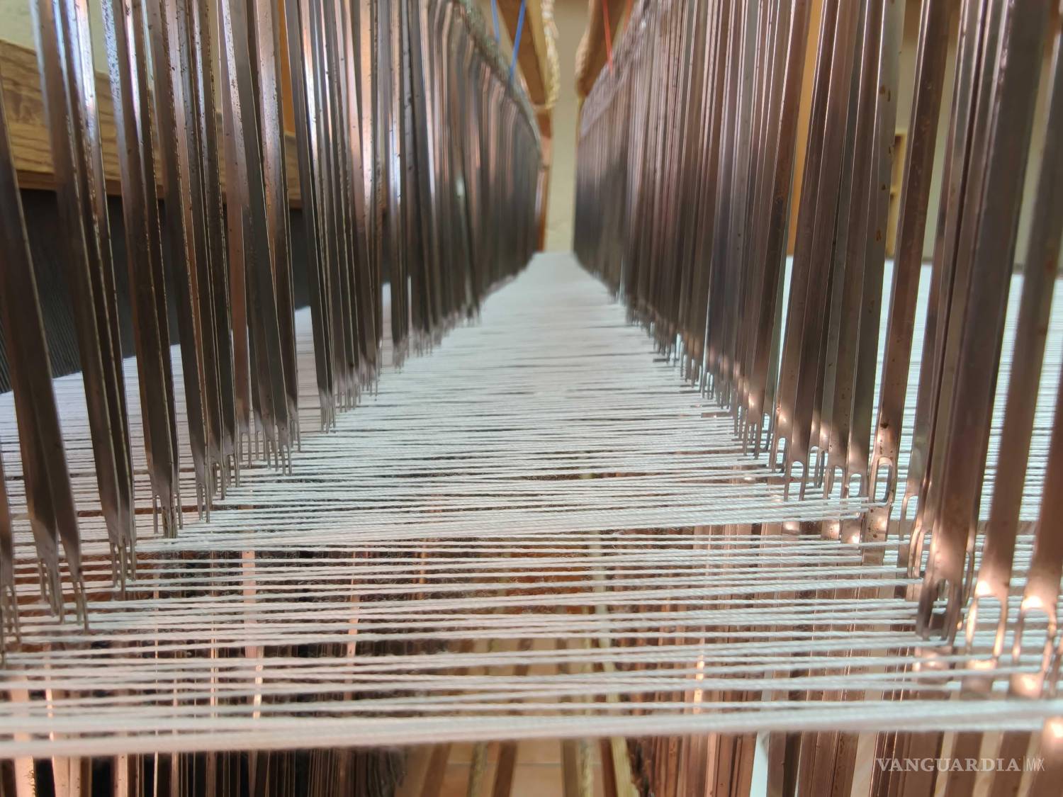 $!Maestro tejedor de Oaxaca imparte taller en Saltillo a los alumnos de la Escuela del Sarape