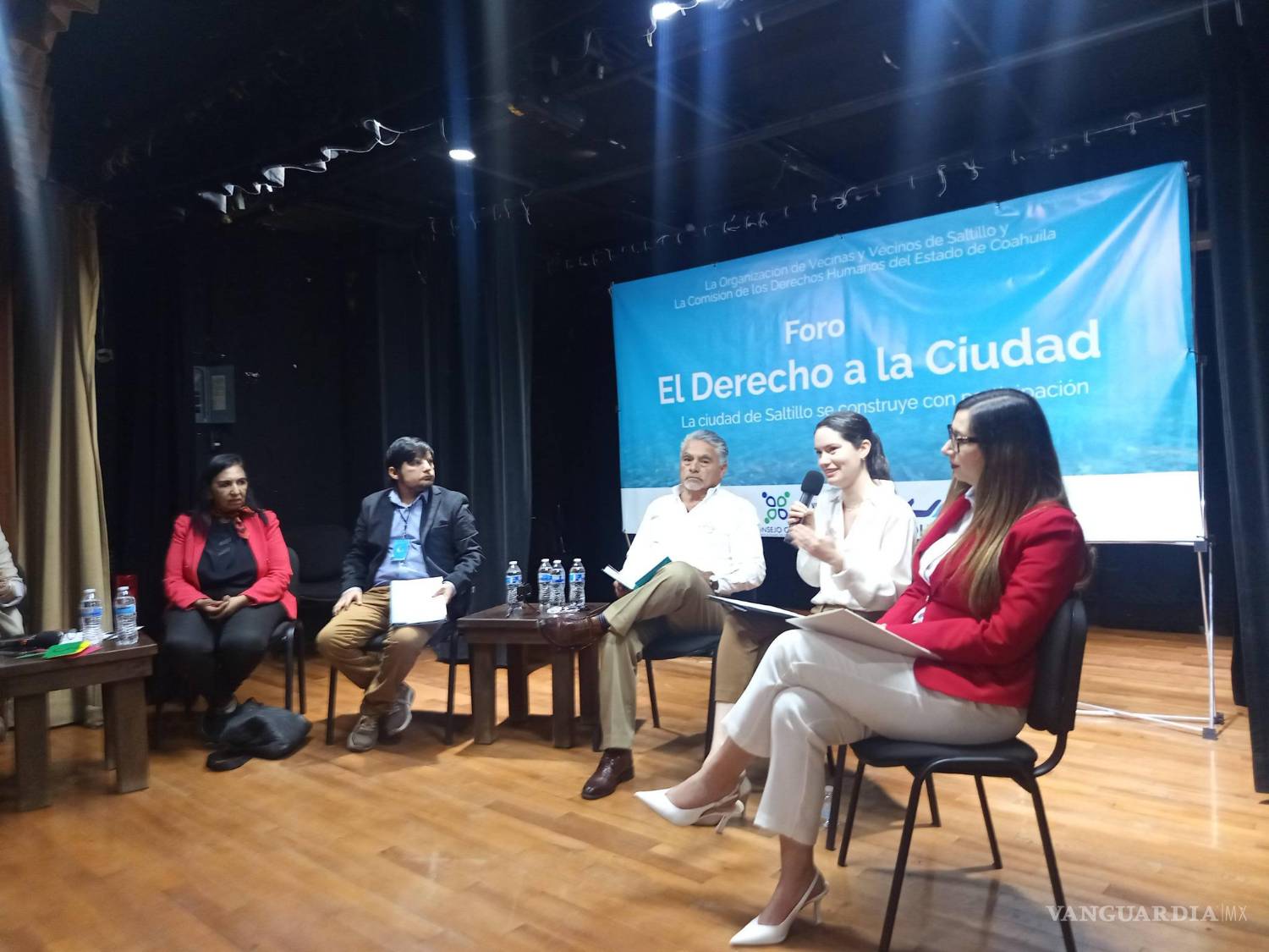 $!Especialistas advierten que la falta de banquetas adecuadas y accesibilidad limita la movilidad, especialmente para personas con discapacidad.