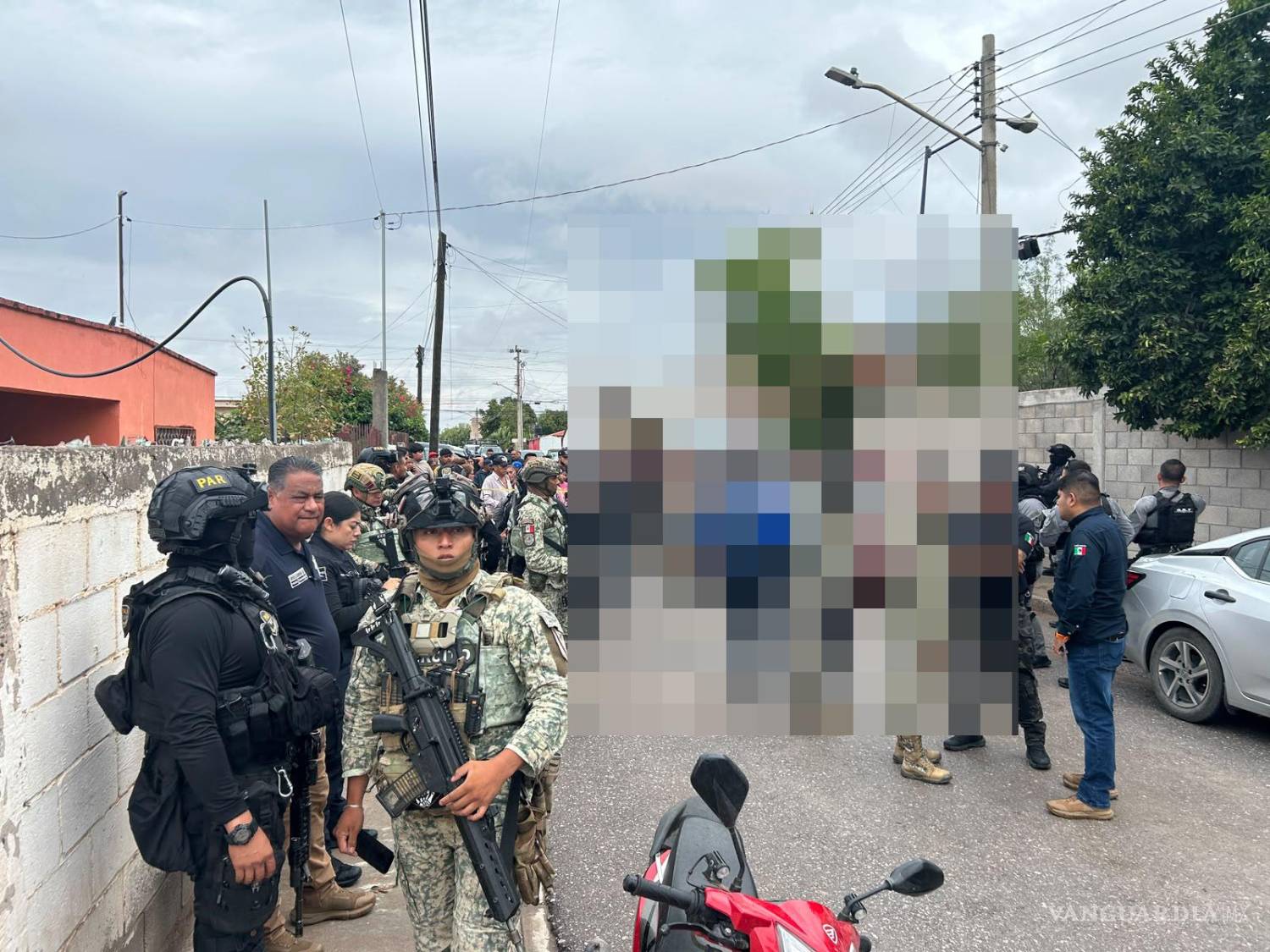 $!La secundaria permaneció bajo resguardo de las autoridades tras el ataque registrado durante la mañana.