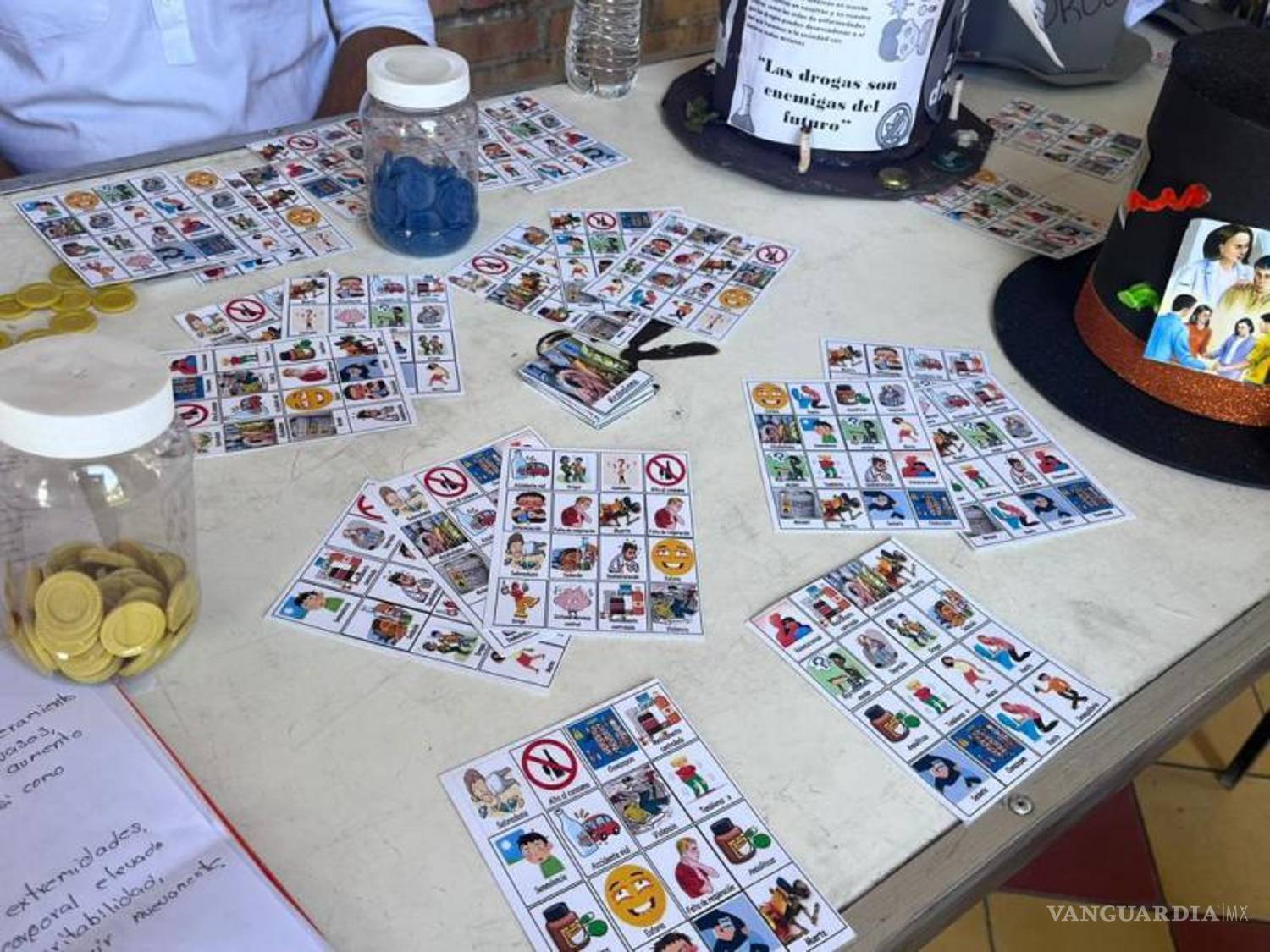 $!La comunidad estudiantil de Saltillo se reunió para concluir la estrategia de prevención en el aula “Si te drogas te dañas”.