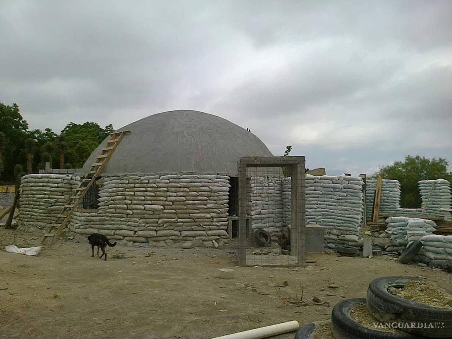 $!Cuando la familia construyó su casa no existía toda la información que hoy hay en internet.