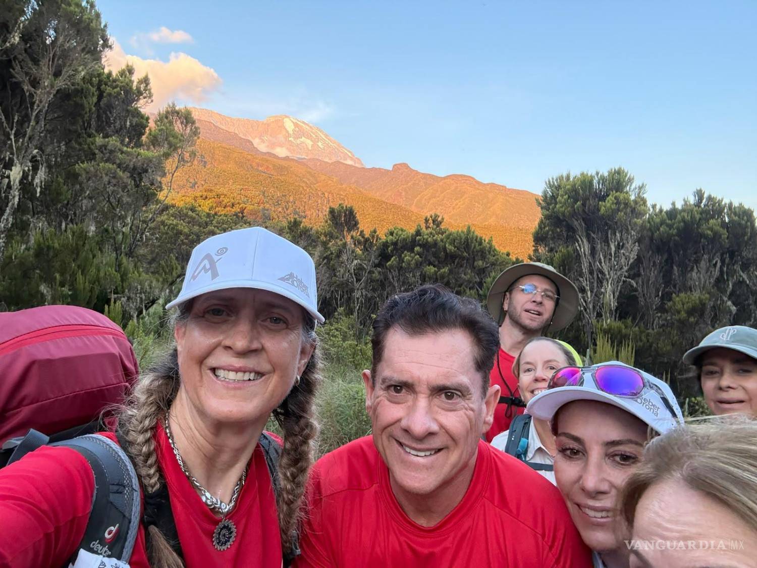 $!La expedición puso a prueba la preparación física y mental de los participantes, quienes tuvieron que adaptar su ritmo a las condiciones de la montaña.