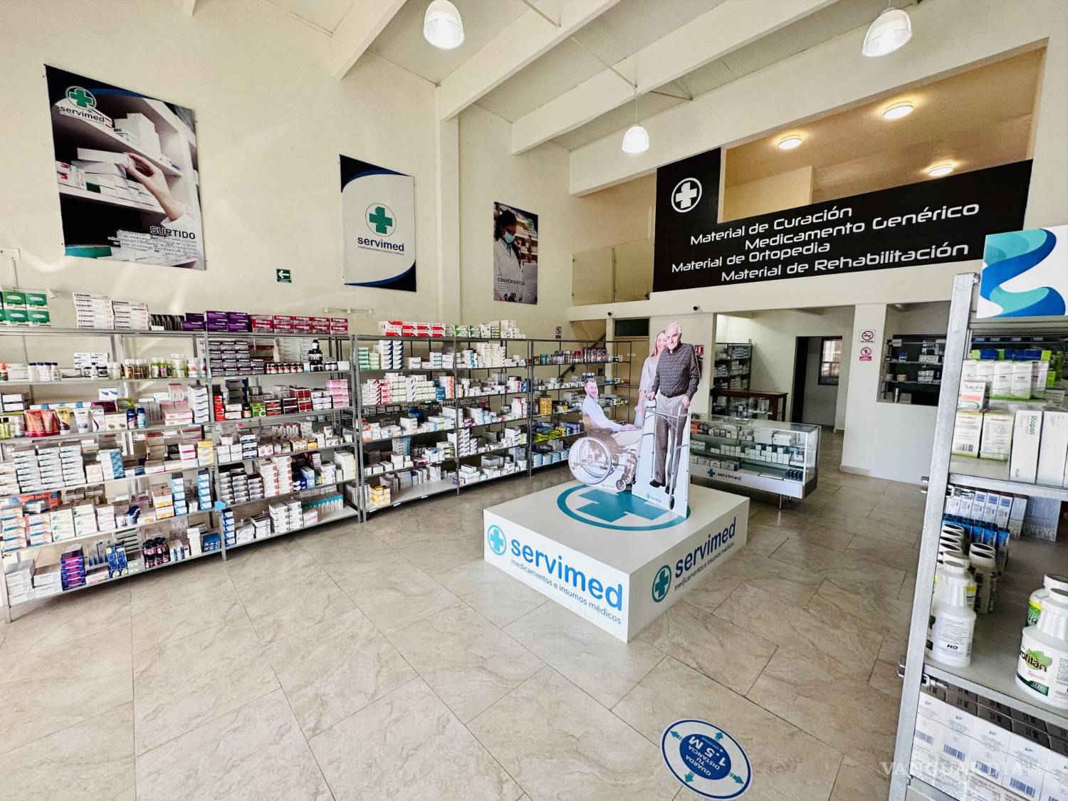 $!La empresa nació con el objetivo de ser la mejor opción en la venta y distribución de medicamentos e insumos médico de la región.