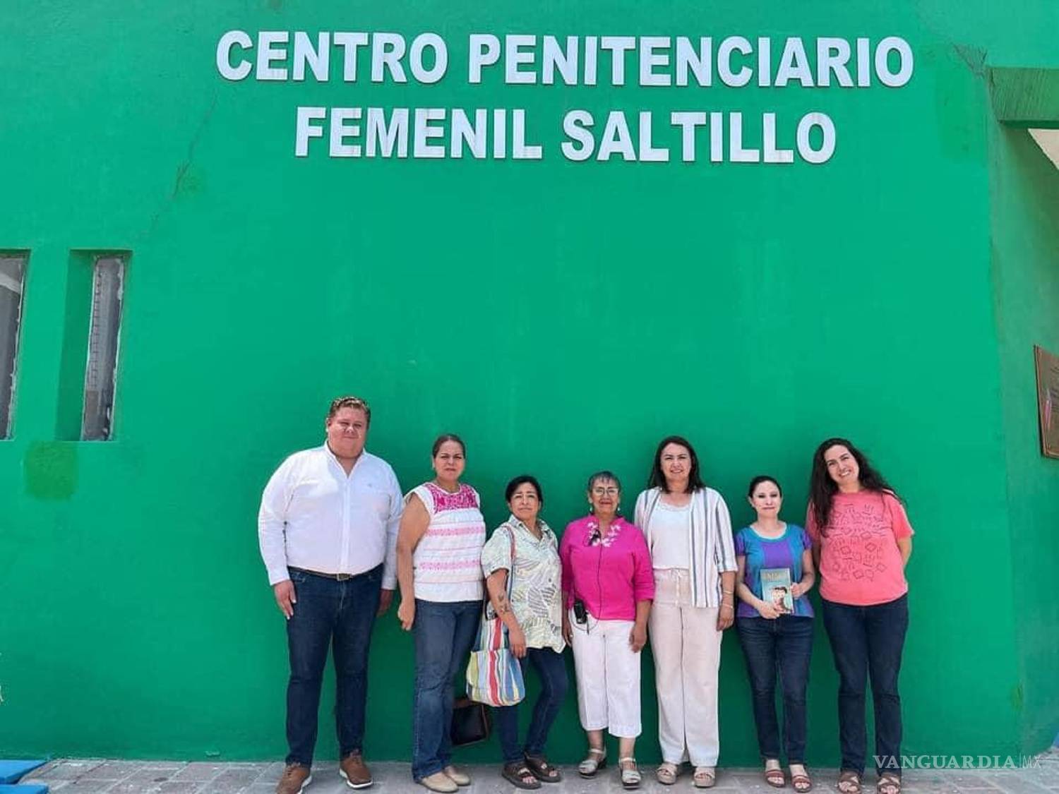 $!Abogada chilena hace de la literatura una herramienta terapéutica para las mujeres del CERESO Femenil de Saltillo
