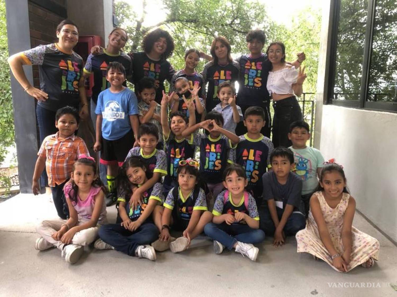 $!Los pequeños reciben clases de regularización.