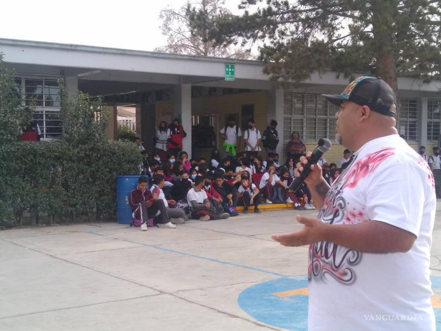 $!El Panda, activista, dice que las riñas actuales tienen origen hace 30 o 40 años.