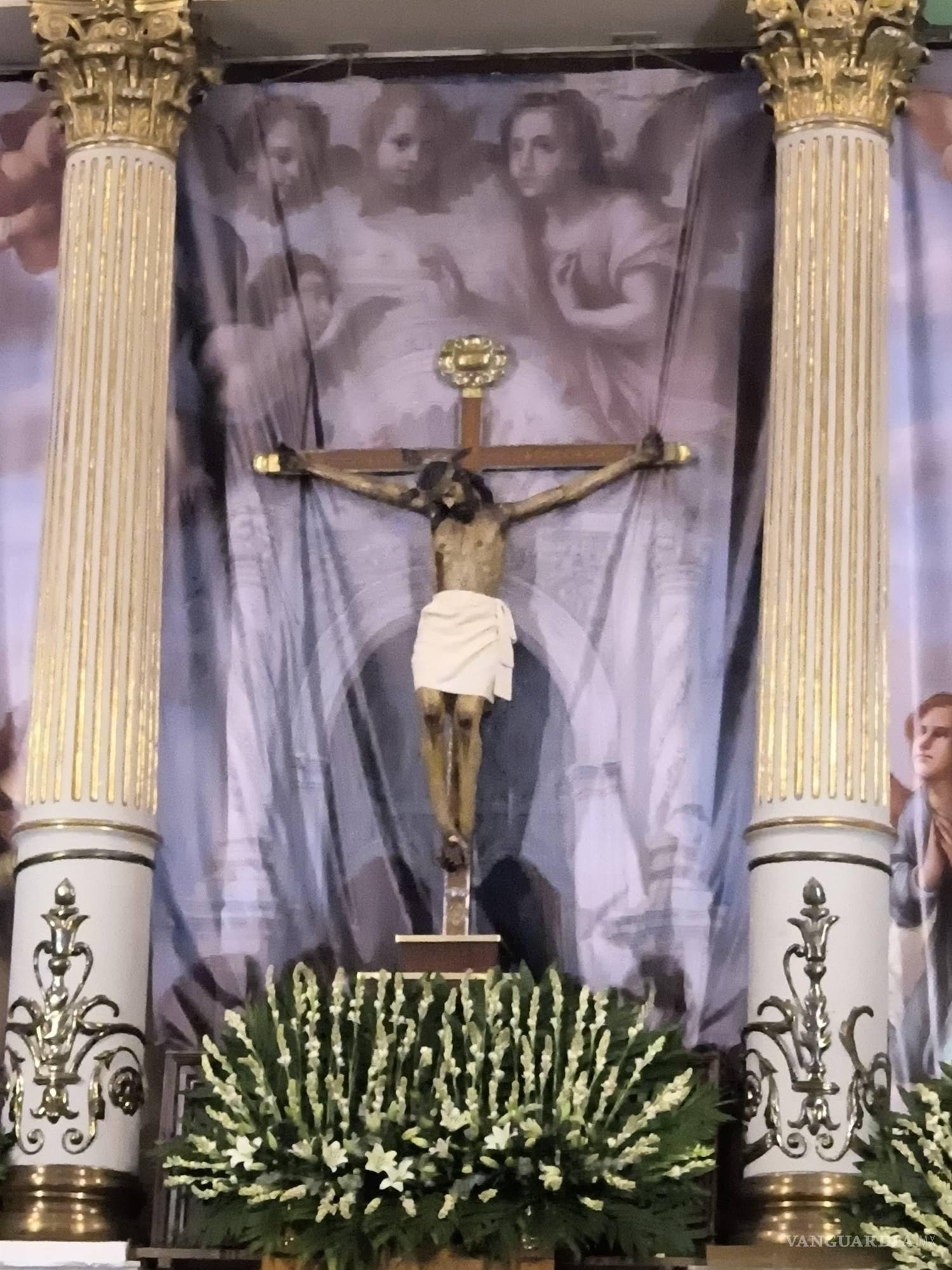 $!La Catedral de Santiago fue el epicentro de la celebración en honor al Santo Cristo de la Capilla, que congregó a miles de fieles.