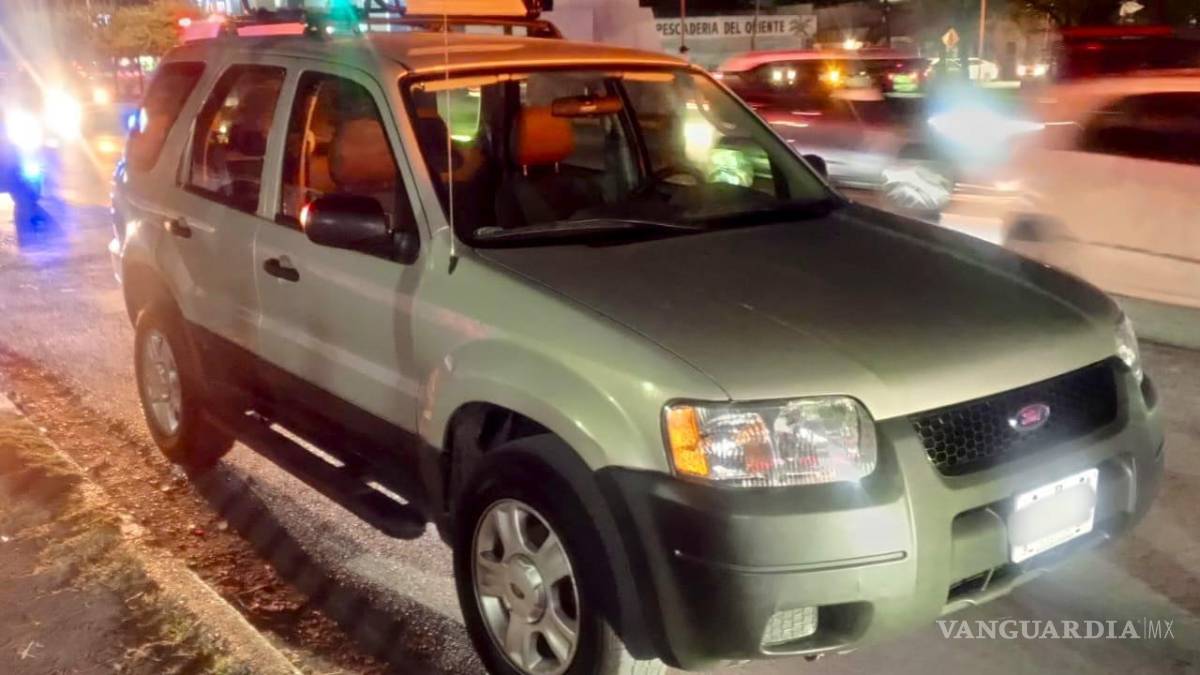 Es detenido cuando paseaba con su familia en camioneta robada, en NL