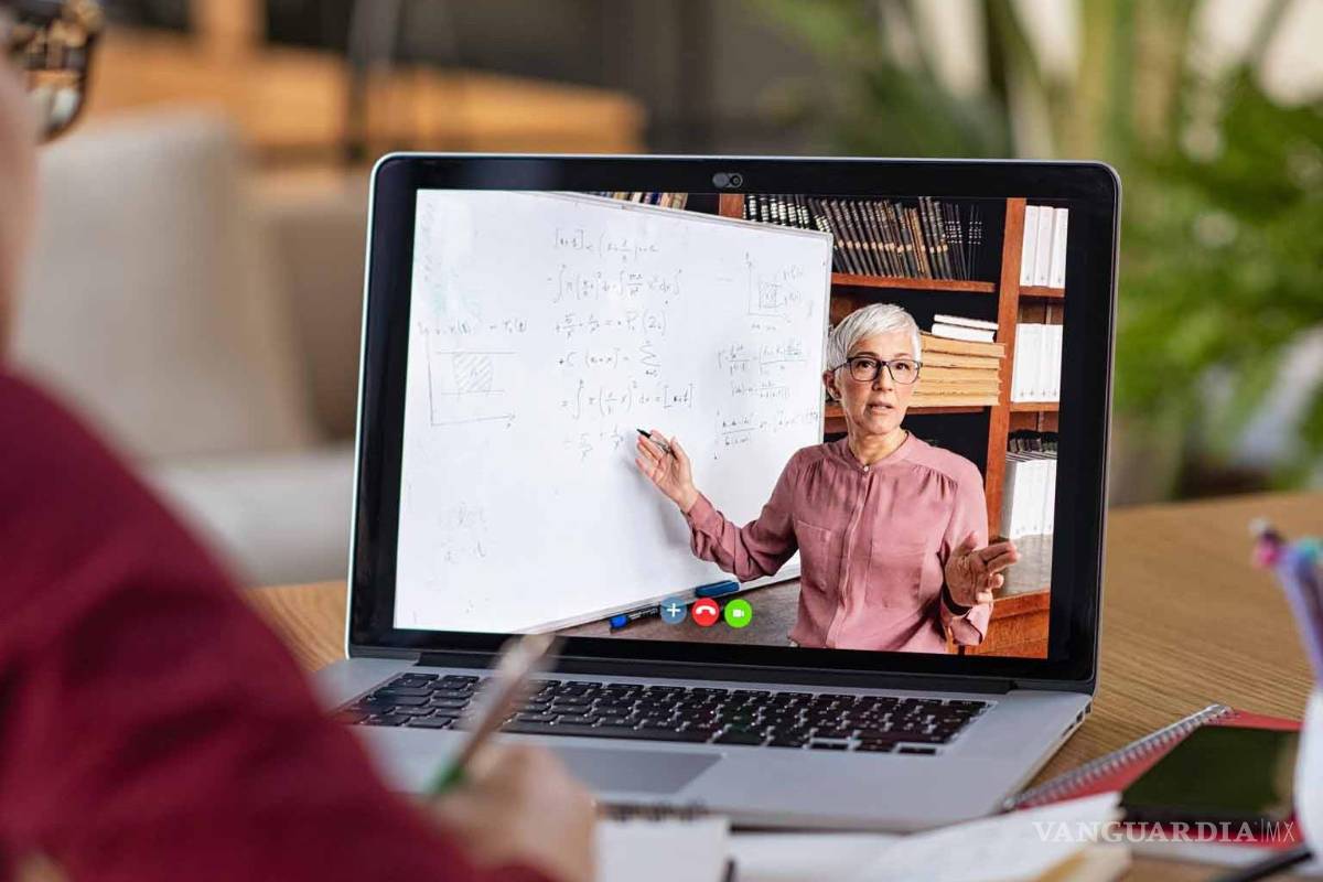 Trabajará la UAdeC al 50 por ciento en clases híbridas