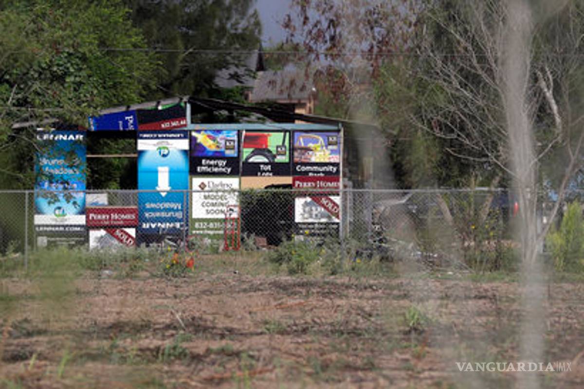 Texas elimina ayuda a localidades pobres de la frontera