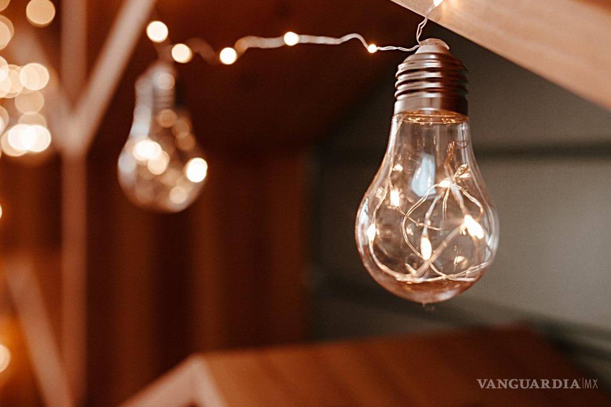 Precio de electricidad 28% más caro que 2021 en México