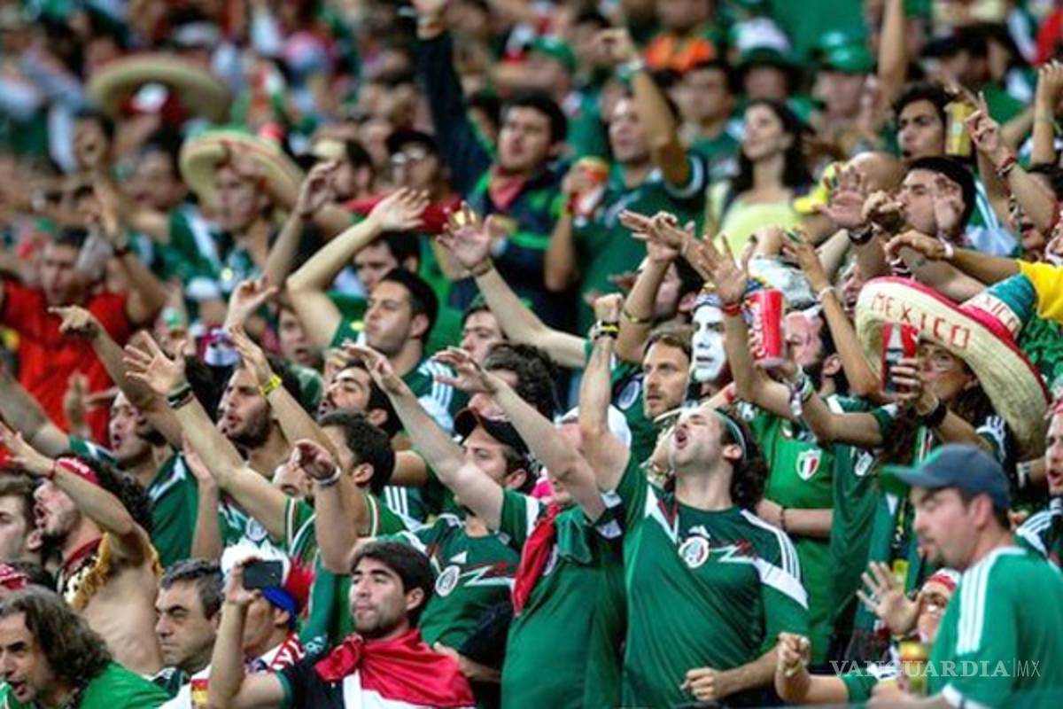 'Put&amp;% pa' la banda'; así recibieron al Tri en Dinamarca