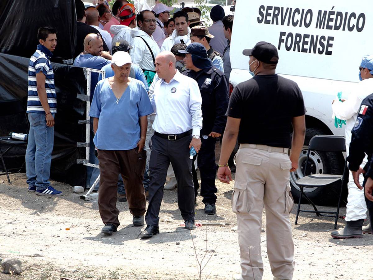 $!Fiscalía de Morelos rompió su propio protocolo al exhumar fosas de Tetelcingo