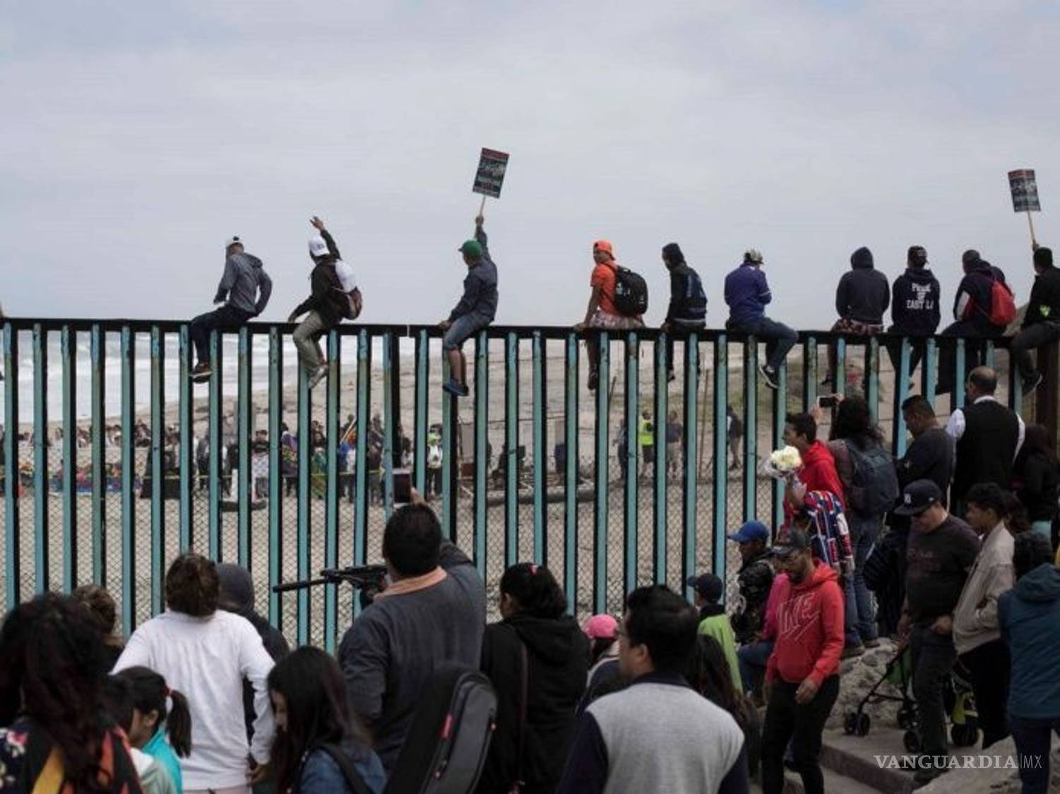 $!Nadie frena las caravanas migrantes... y Coahuila le abre sus puertas