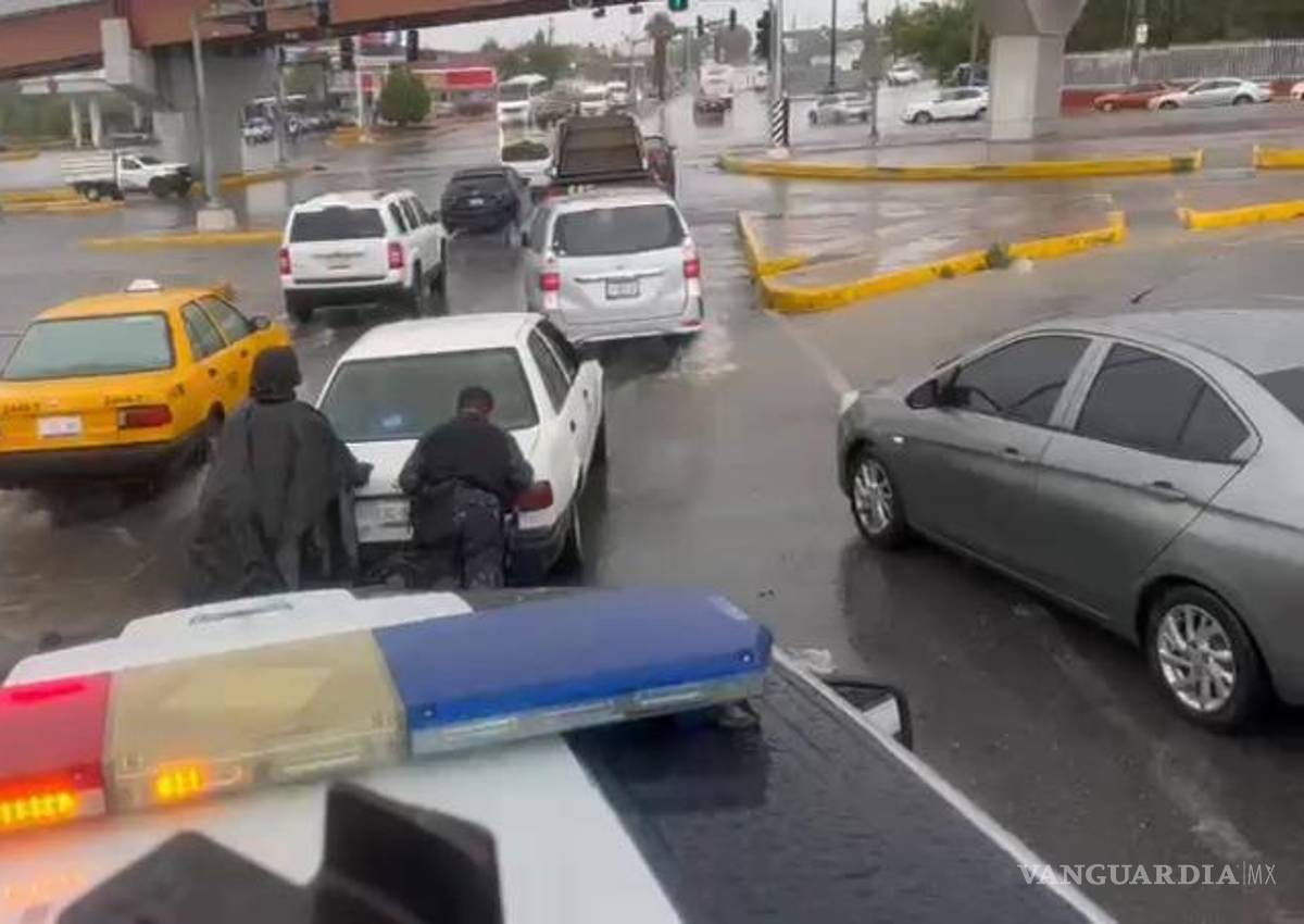 $!Autoridades estatales mantienen presencia en puntos críticos para prevenir afectaciones.