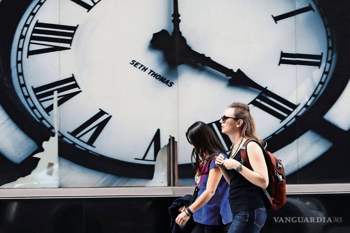 Luz y sombra de la propuesta de AMLO de eliminar el horario de verano en México