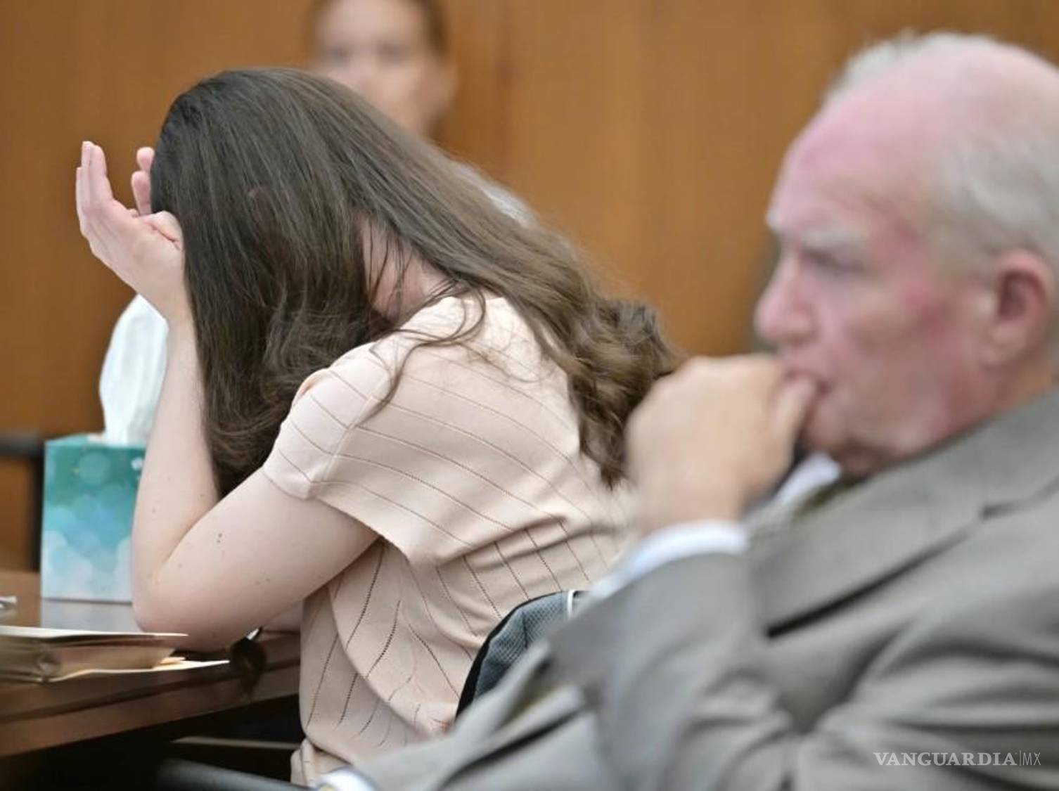 $!Tras tres semanas de testimonios de la acusación, el caso ha entrado ahora en su fase decisiva: la defensa intenta demostrar ante el jurado que Clancy padecía psicosis posparto y un trastorno bipolar que no fueron diagnosticados ni tratados adecuadamente.