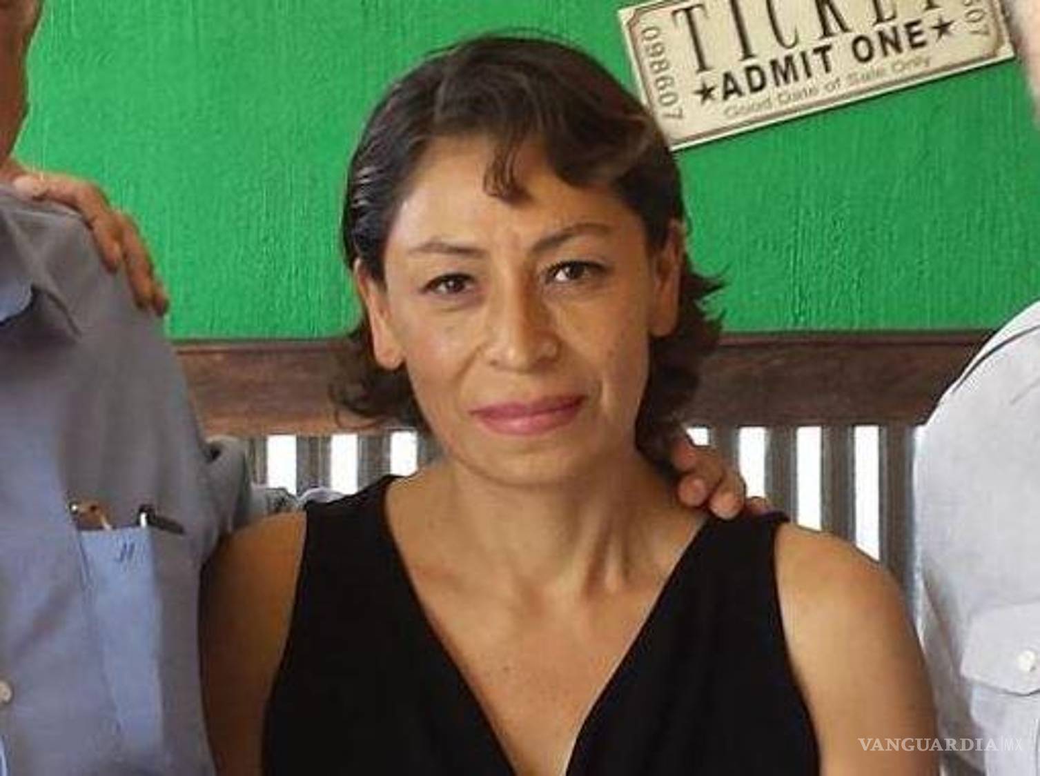 $!Por Movimiento Ciudadano en el distrito 16, va la activista en favor de las personas portadoras de VIH-Sida, Aída Guadalupe García Badillo.