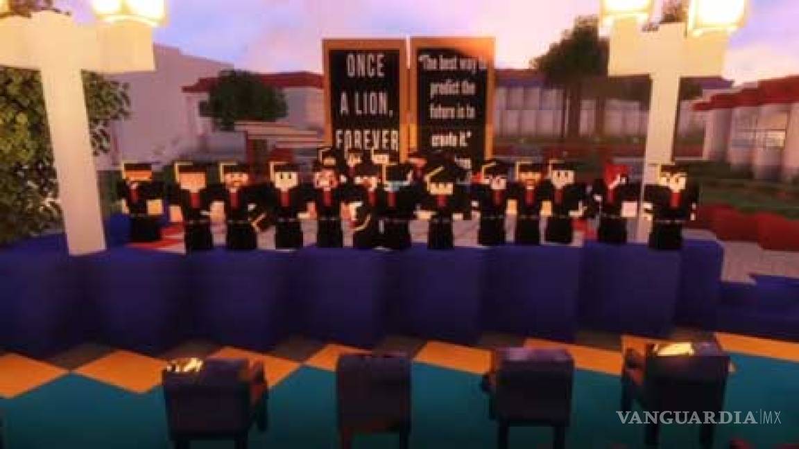 Estudiantes de Monterrey tienen una ceremonia de graduación poco común: en Minecraft