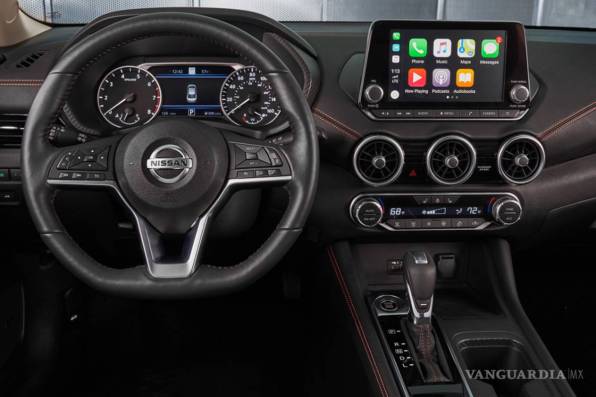 $!Nissan Sentra 2020 es un compacto más extrovertido y refinado