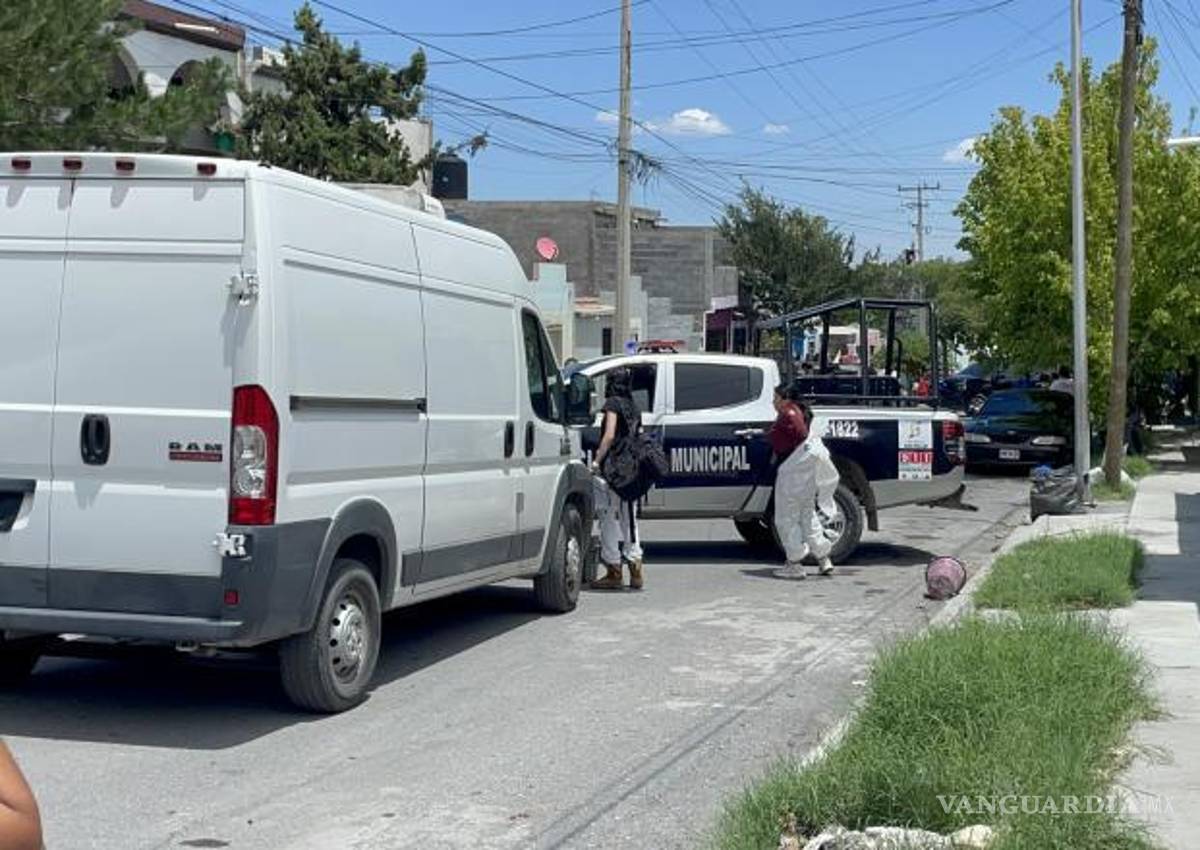 $!Juan Carlos, de 42 años, comentó que había salido temprano a trabajar y, al regresar encontró a su hijo colgado.