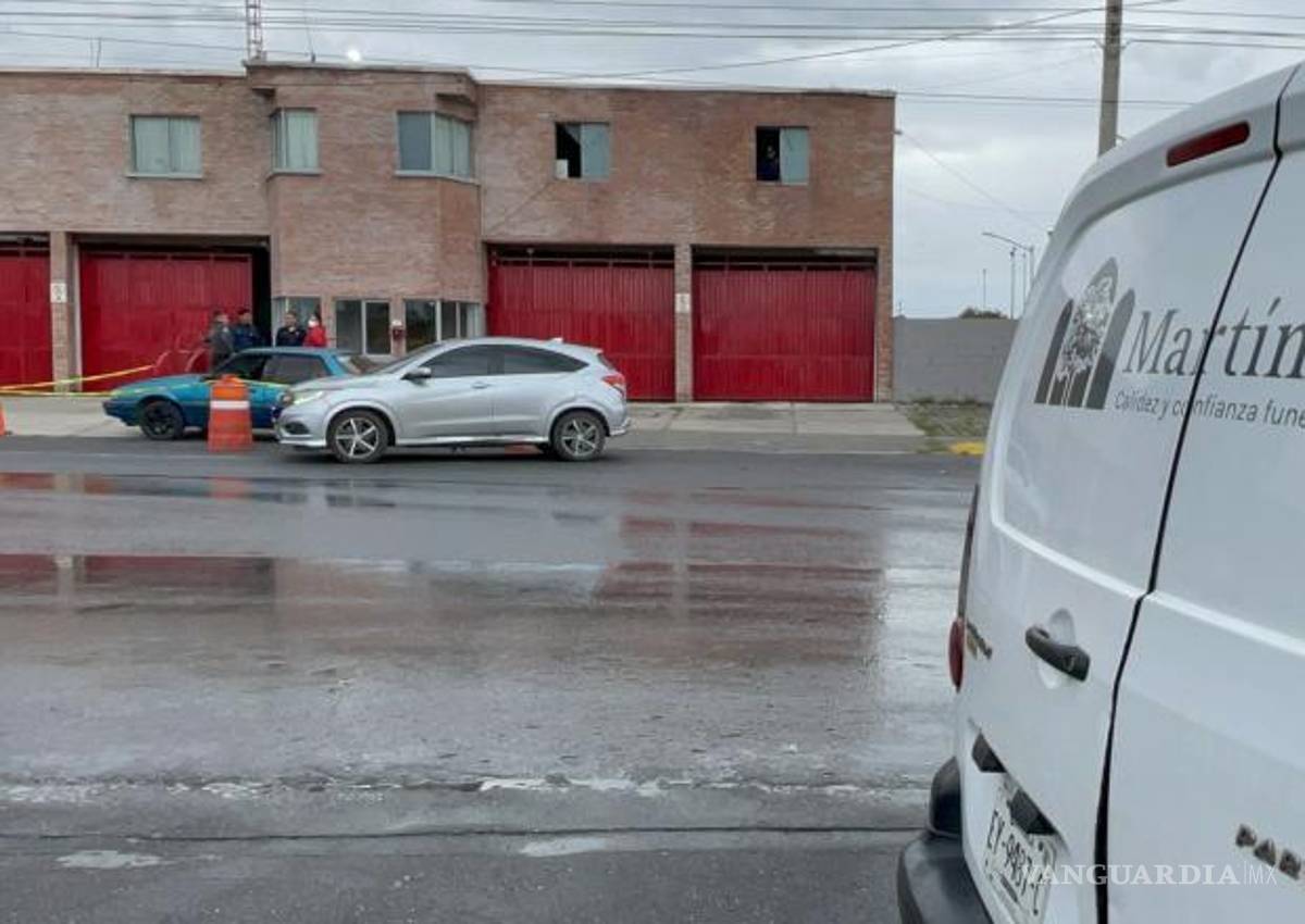 $!El cuerpo fue entregado a una funeraria tras confirmarse que la muerte fue por causas naturales.