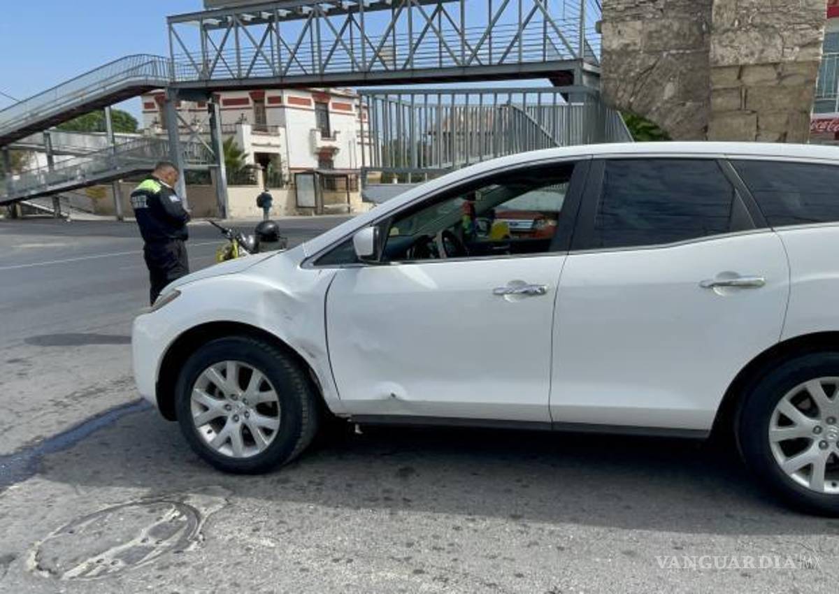 $!La conductora fue asegurada tras las lesiones que sufrió el menor.