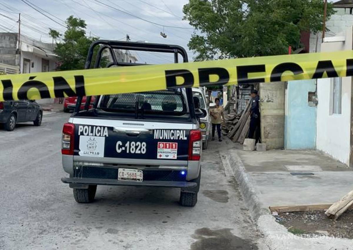 $!El cuerpo fue llevado al Servicio Médico Forense para determinar con precisión la causa del deceso.