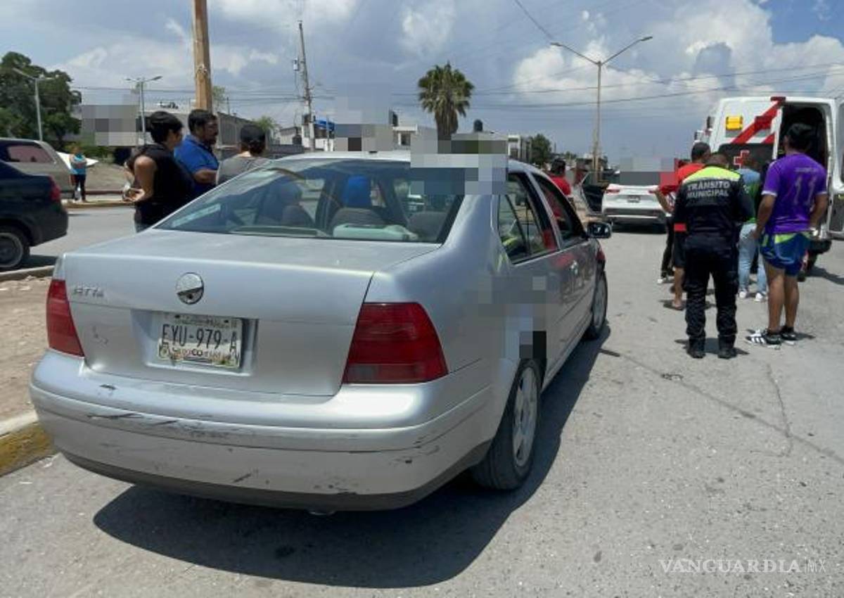 $!Agentes de Tránsito y cuerpos de emergencia acudieron rápidamente al llamado al 911.